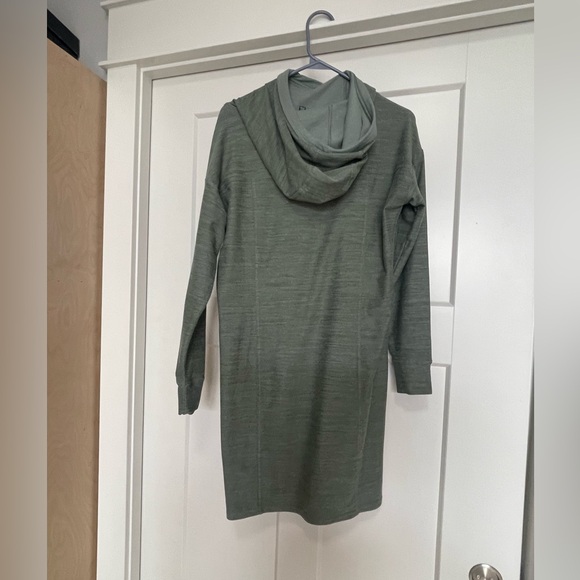 Toad&Co Green Hooded Dress - Picture 3 of 6